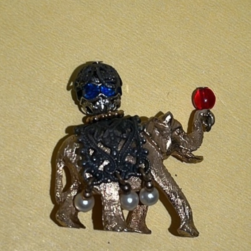 RARE Vintage NAPIER Adorned Elephant Brooch